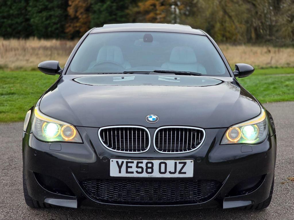 BMW M5 5.0 M5 Saloon 2008