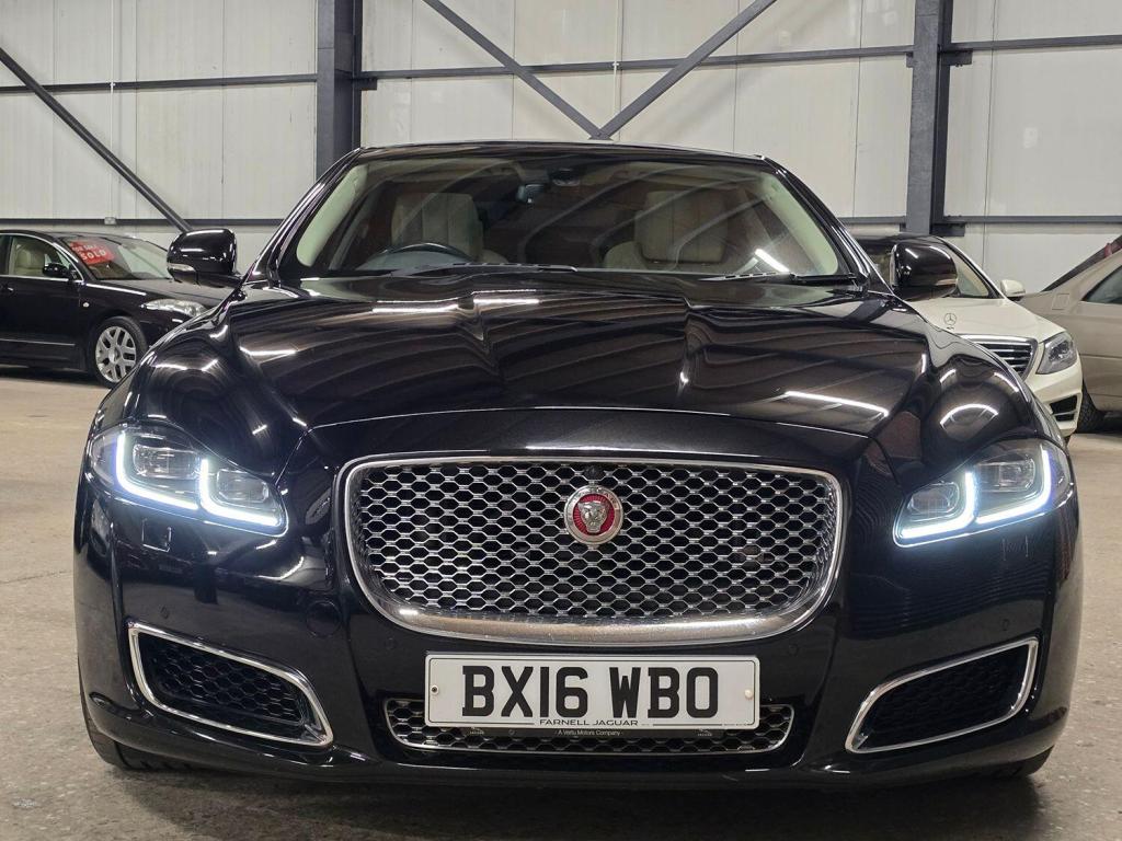 JAGUAR XJ 3.0 d V6 Autobiography 2016