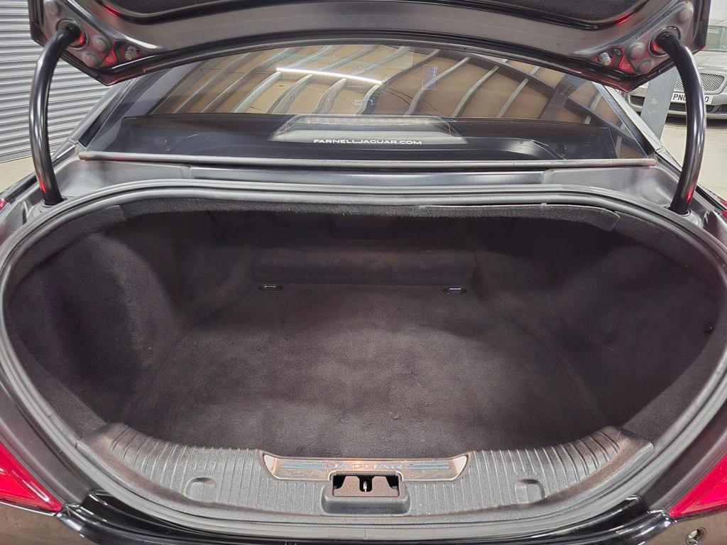 JAGUAR XJ 3.0 d V6 Autobiography 2016