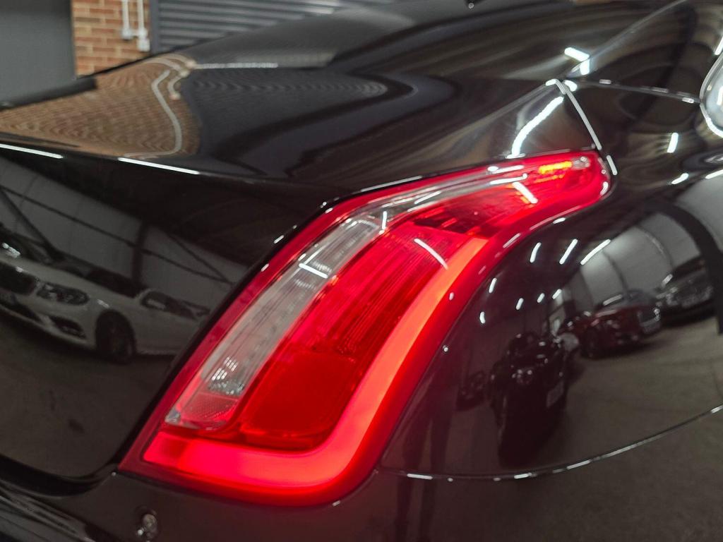 JAGUAR XJ 3.0 d V6 Autobiography 2016