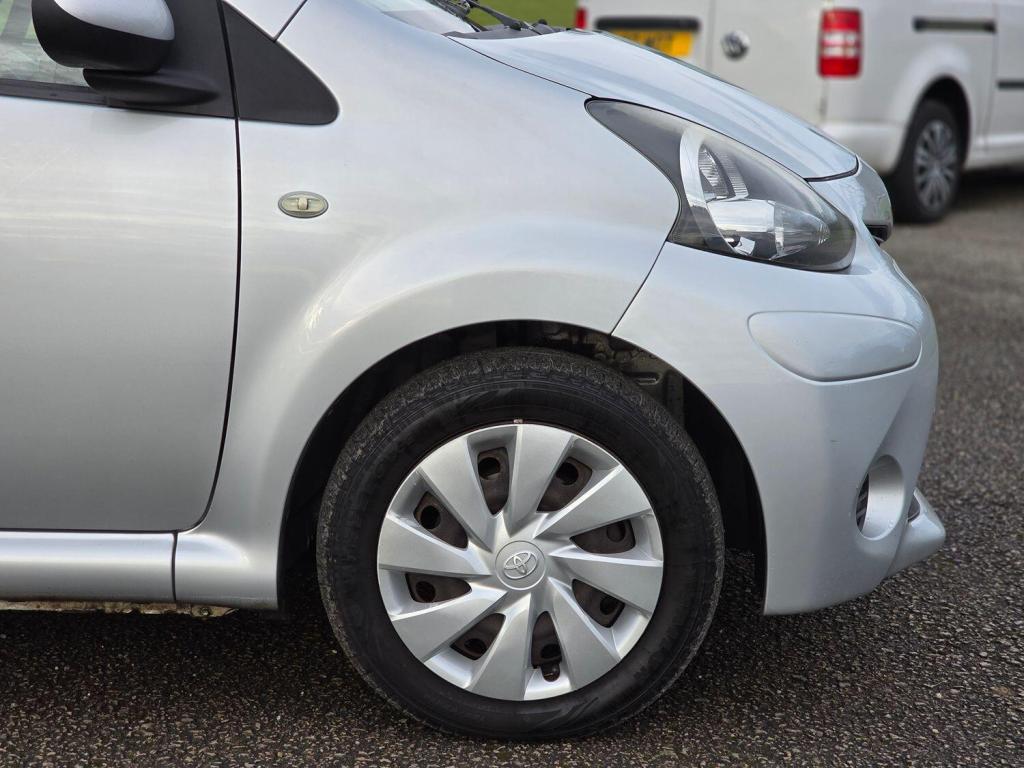 TOYOTA AYGO 1.0 VVT-i Ice 2012