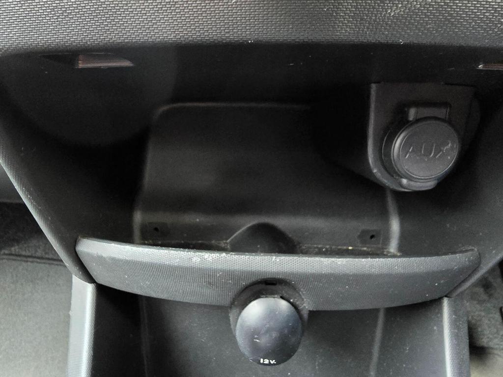 TOYOTA AYGO 1.0 VVT-i Ice 2012