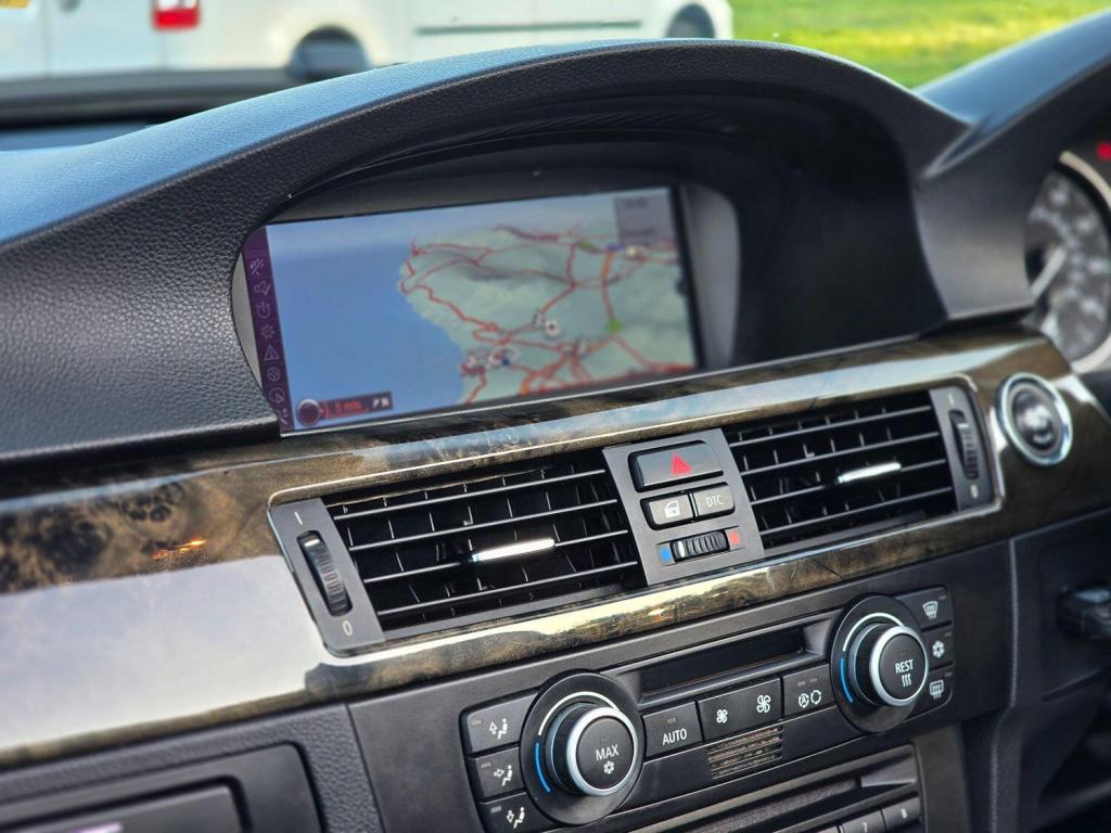 BMW 3 SERIES 3.0 330d M Sport Convertible 2009