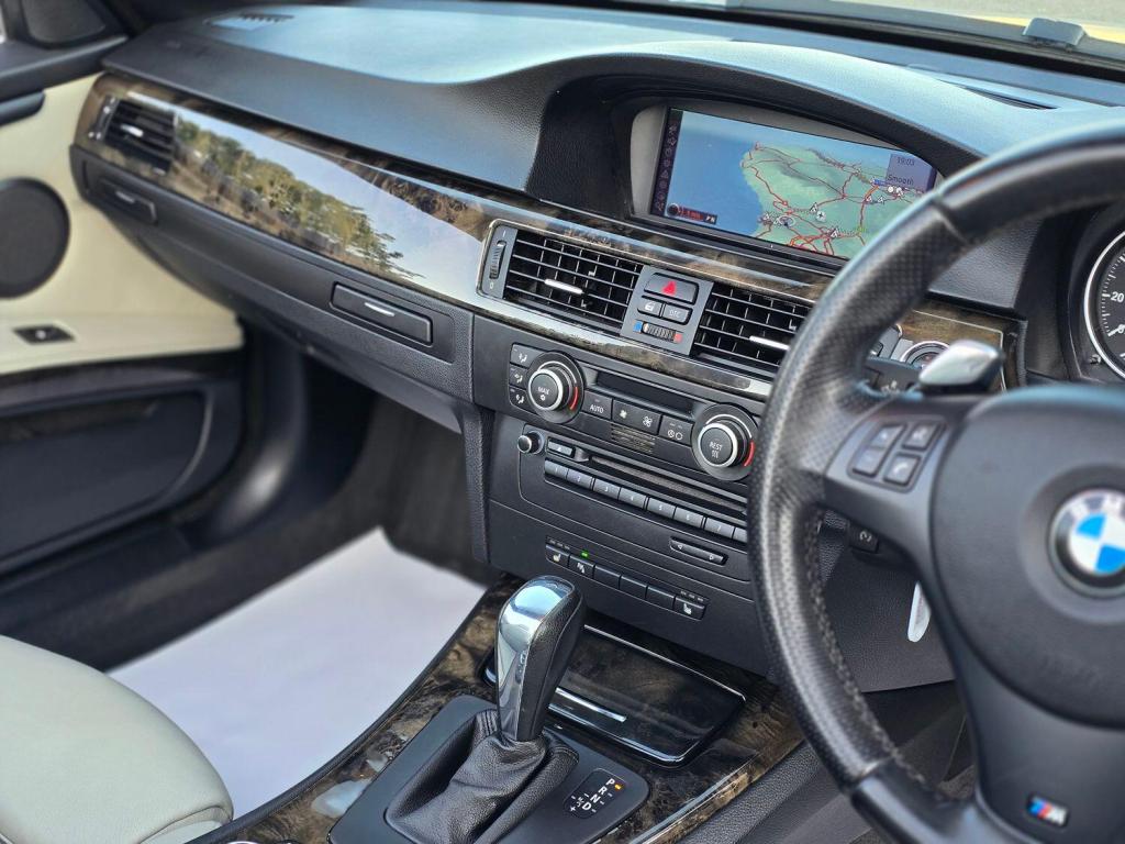 BMW 3 SERIES 3.0 330d M Sport Convertible 2009