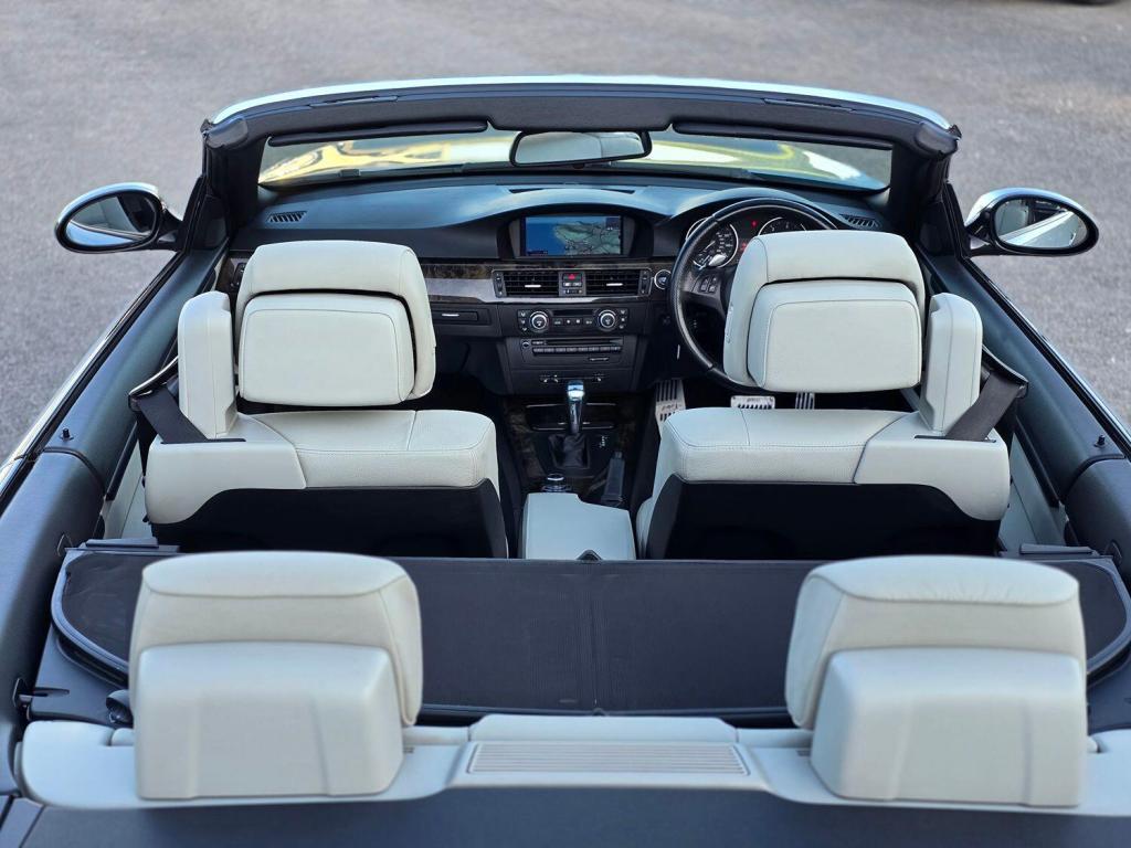 BMW 3 SERIES 3.0 330d M Sport Convertible 2009