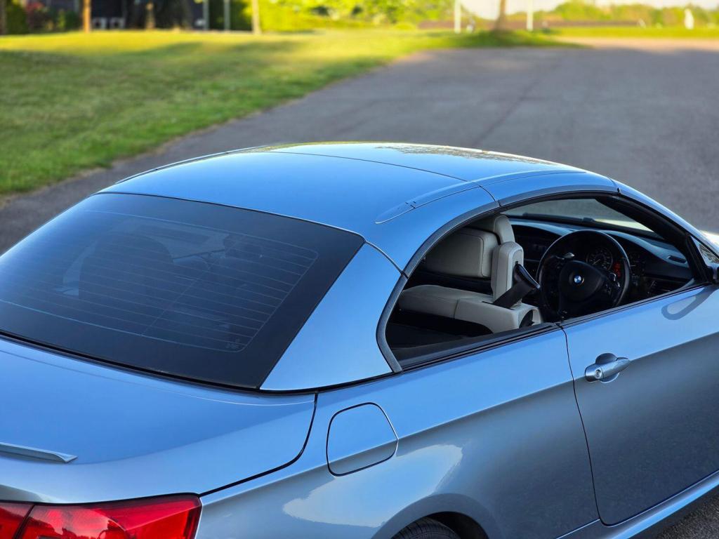 BMW 3 SERIES 3.0 330d M Sport Convertible 2009