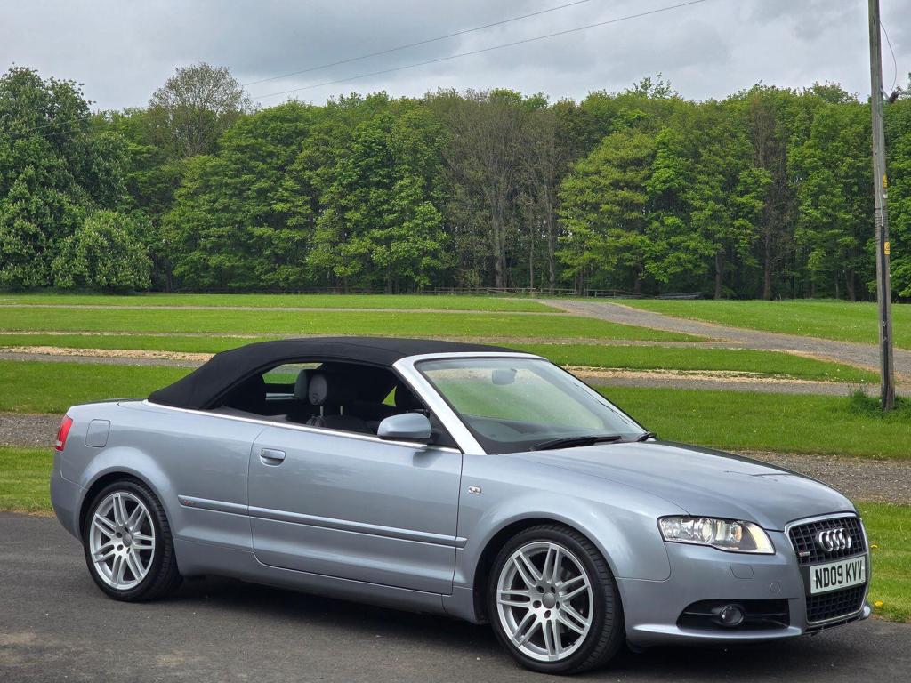 AUDI A4 2.0 TDI S line 2009