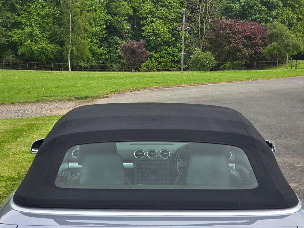 AUDI A4 2.0 TDI S line 2009