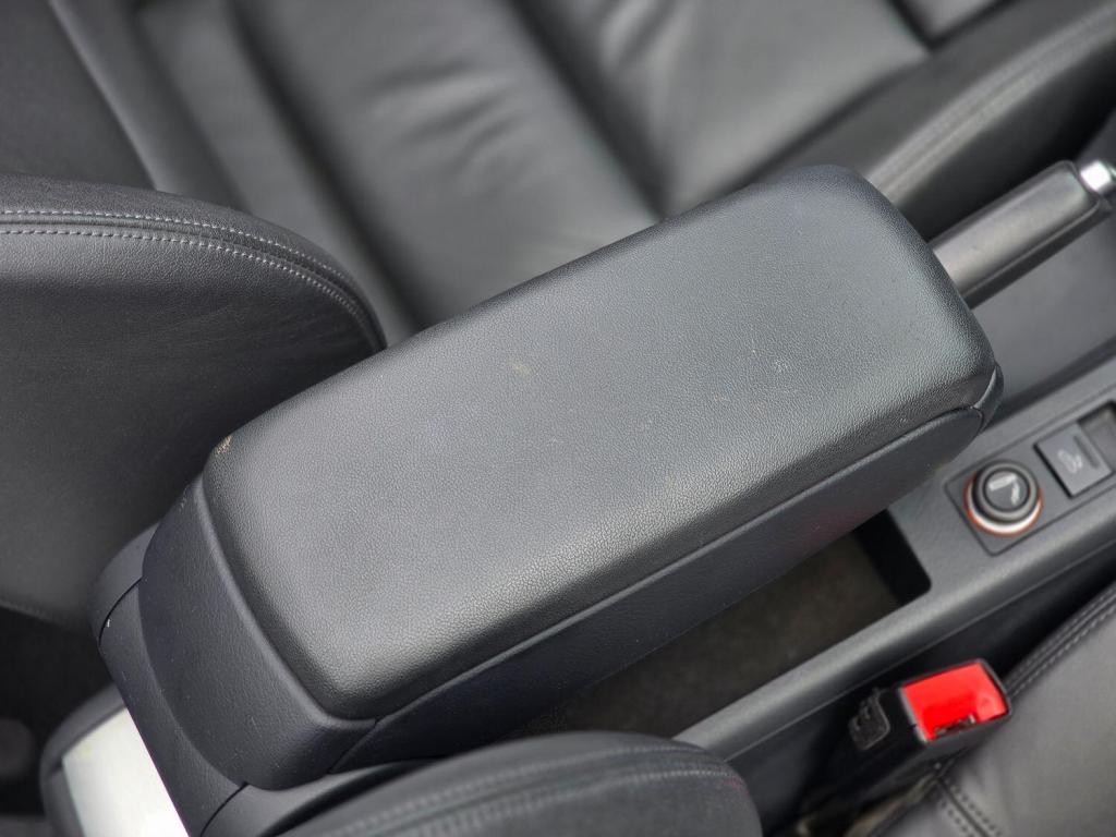 AUDI A4 2.0 TDI S line 2009