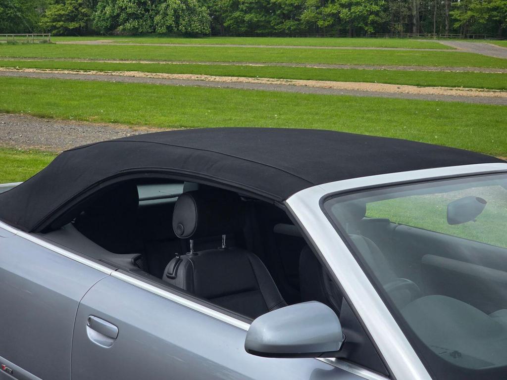 AUDI A4 2.0 TDI S line 2009