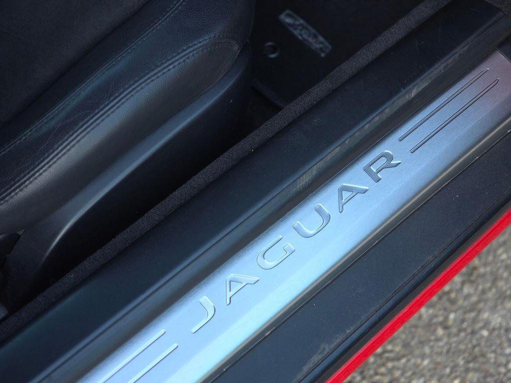 JAGUAR F-TYPE 3.0 V6 2015