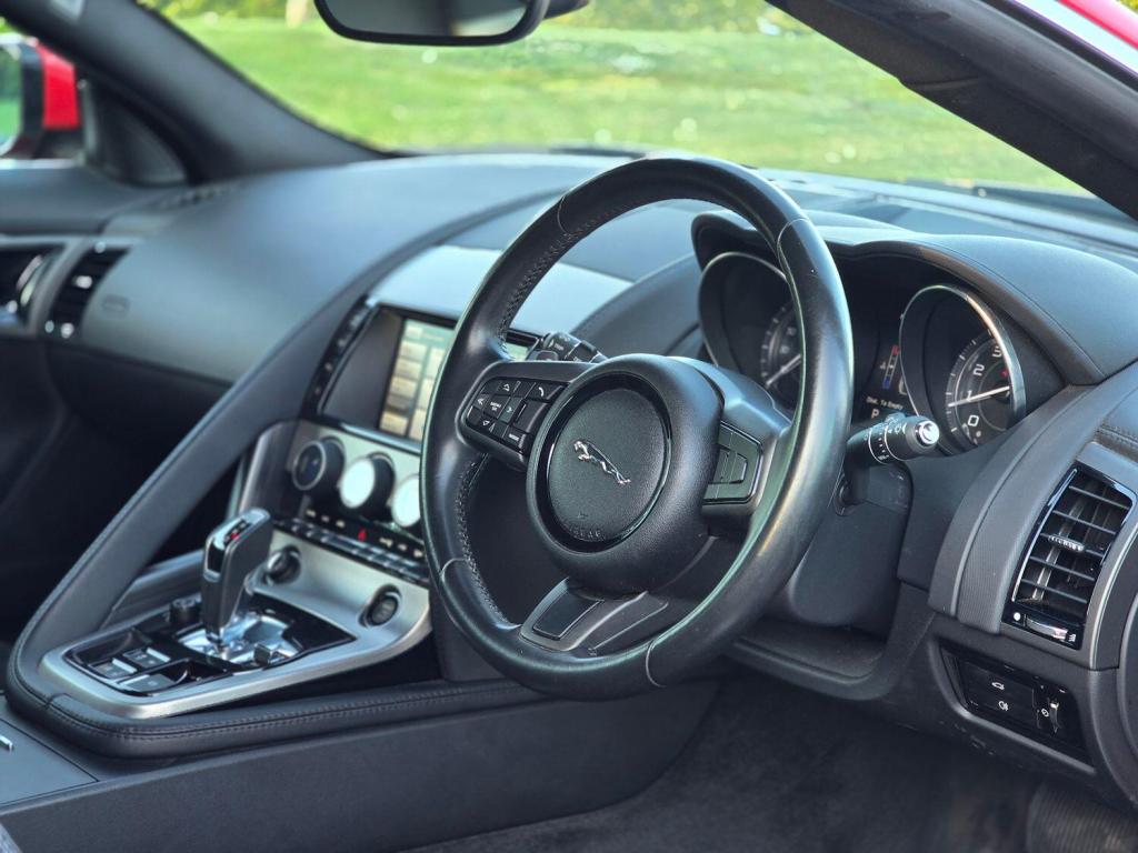 JAGUAR F-TYPE 3.0 V6 2015