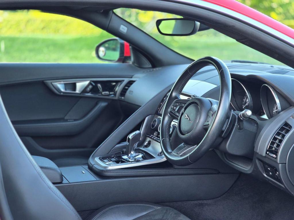 JAGUAR F-TYPE 3.0 V6 2015