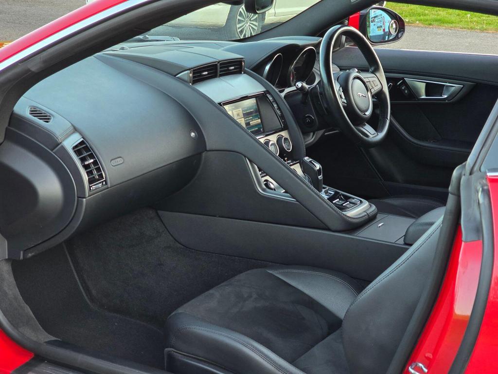 JAGUAR F-TYPE 3.0 V6 2015