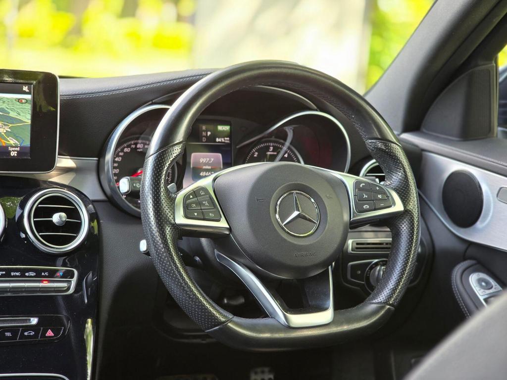 MERCEDES-BENZ C CLASS 2.1 C300dh AMG Line 2015