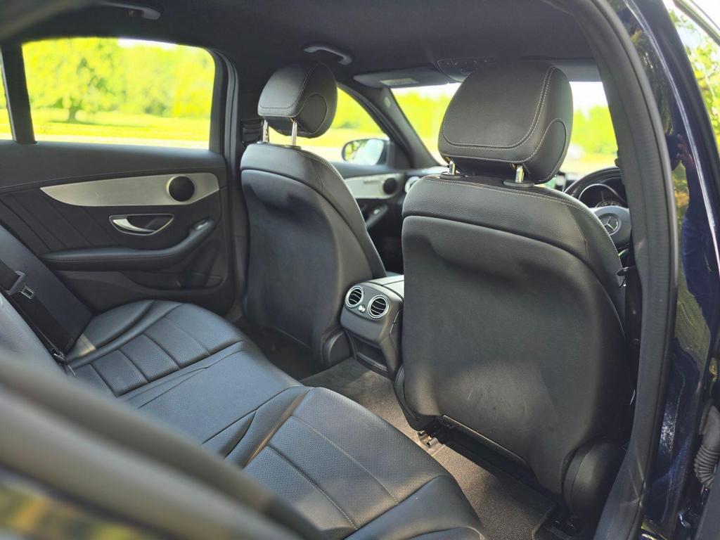 MERCEDES-BENZ C CLASS 2.1 C300dh AMG Line 2015