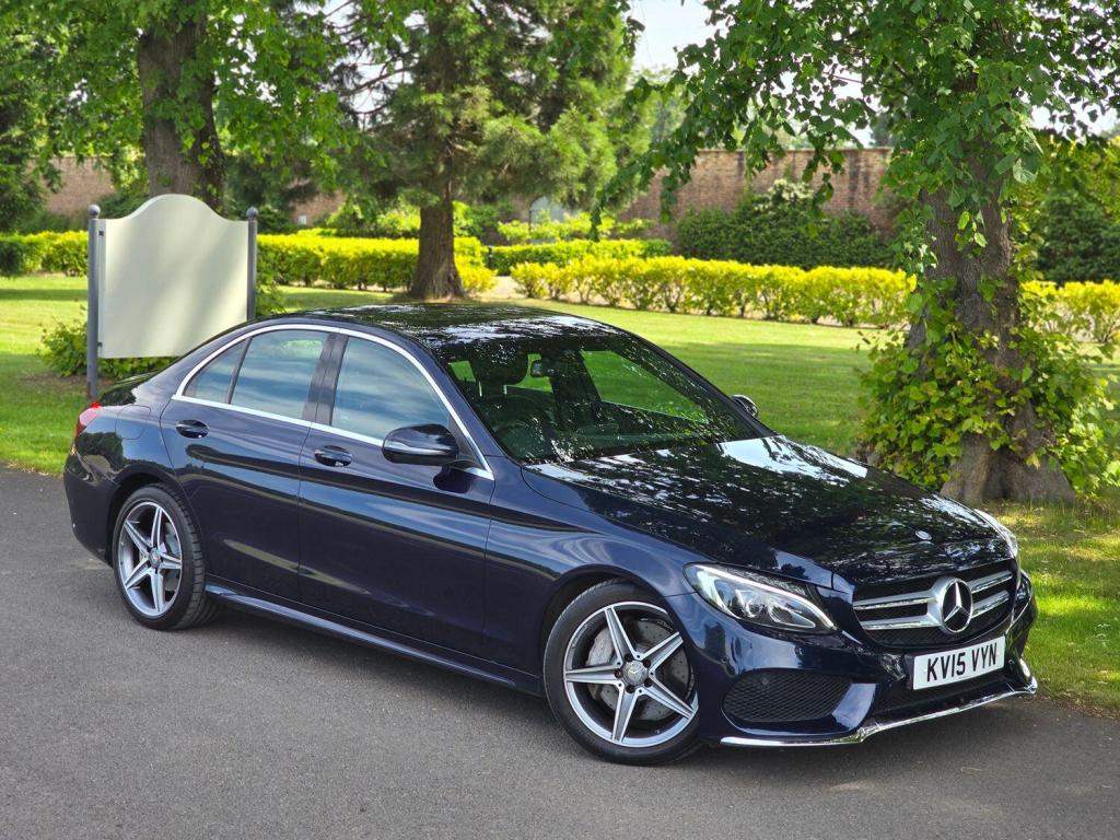 MERCEDES-BENZ C CLASS 2.1 C300dh AMG Line 2015