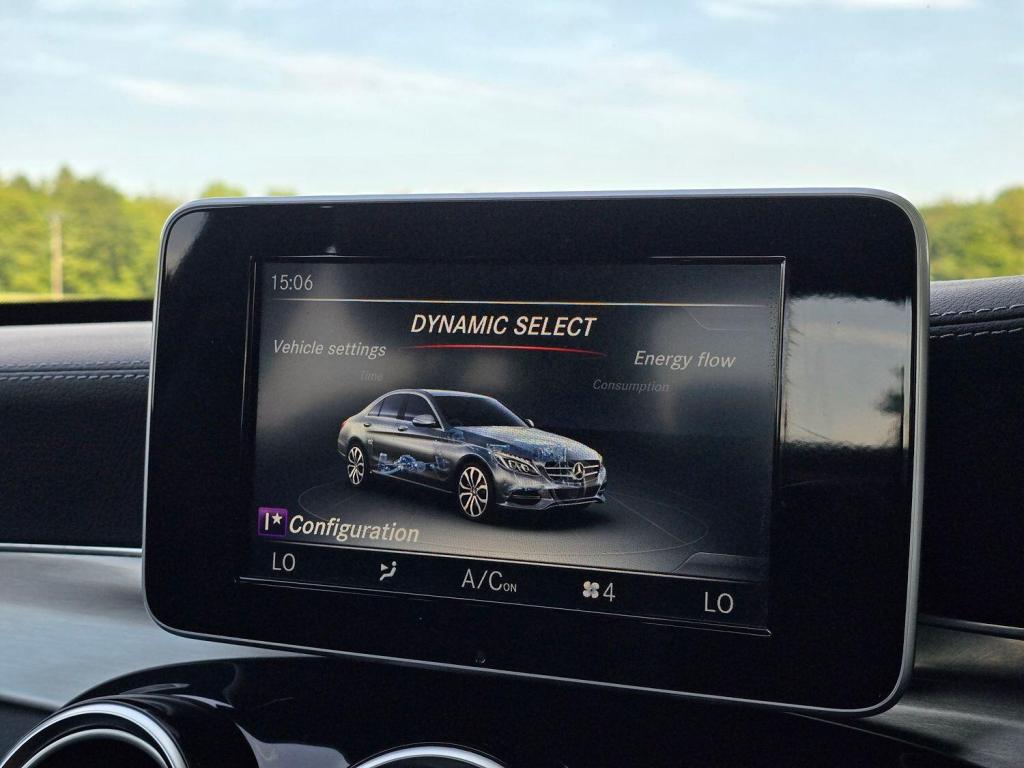 MERCEDES-BENZ C CLASS 2.1 C300dh AMG Line 2015