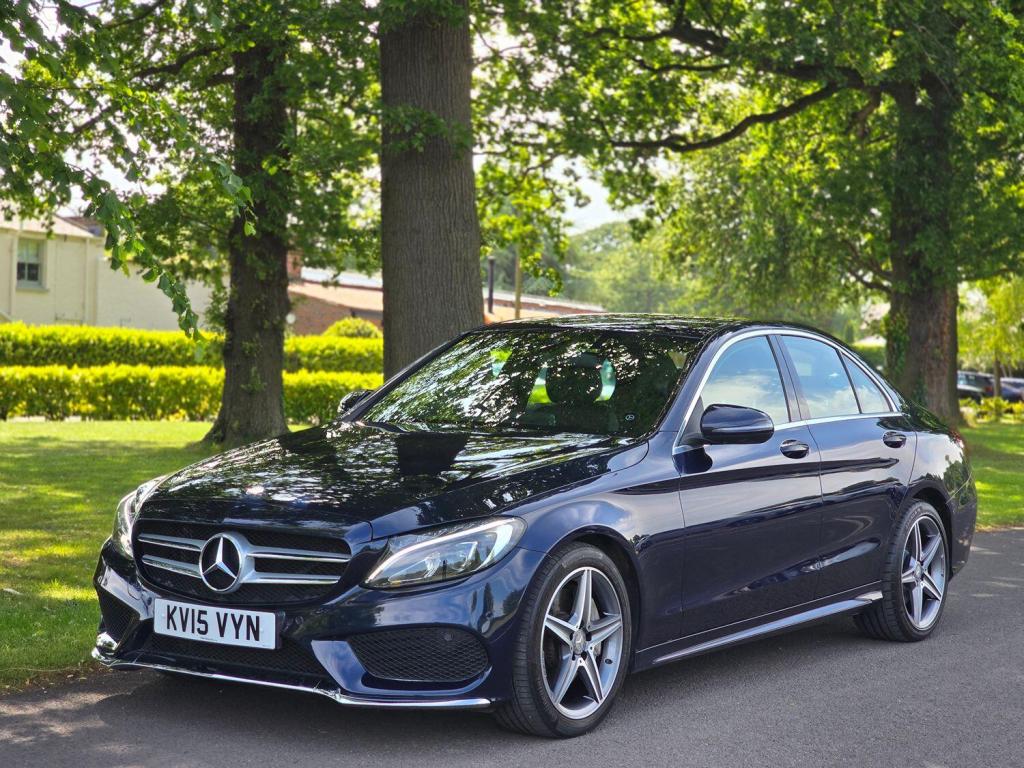 MERCEDES-BENZ C CLASS 2.1 C300dh AMG Line 2015