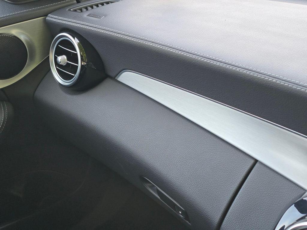 MERCEDES-BENZ C CLASS 2.1 C300dh AMG Line 2015