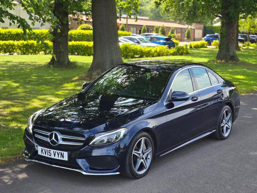 MERCEDES-BENZ C CLASS 2.1 C300dh AMG Line 2015