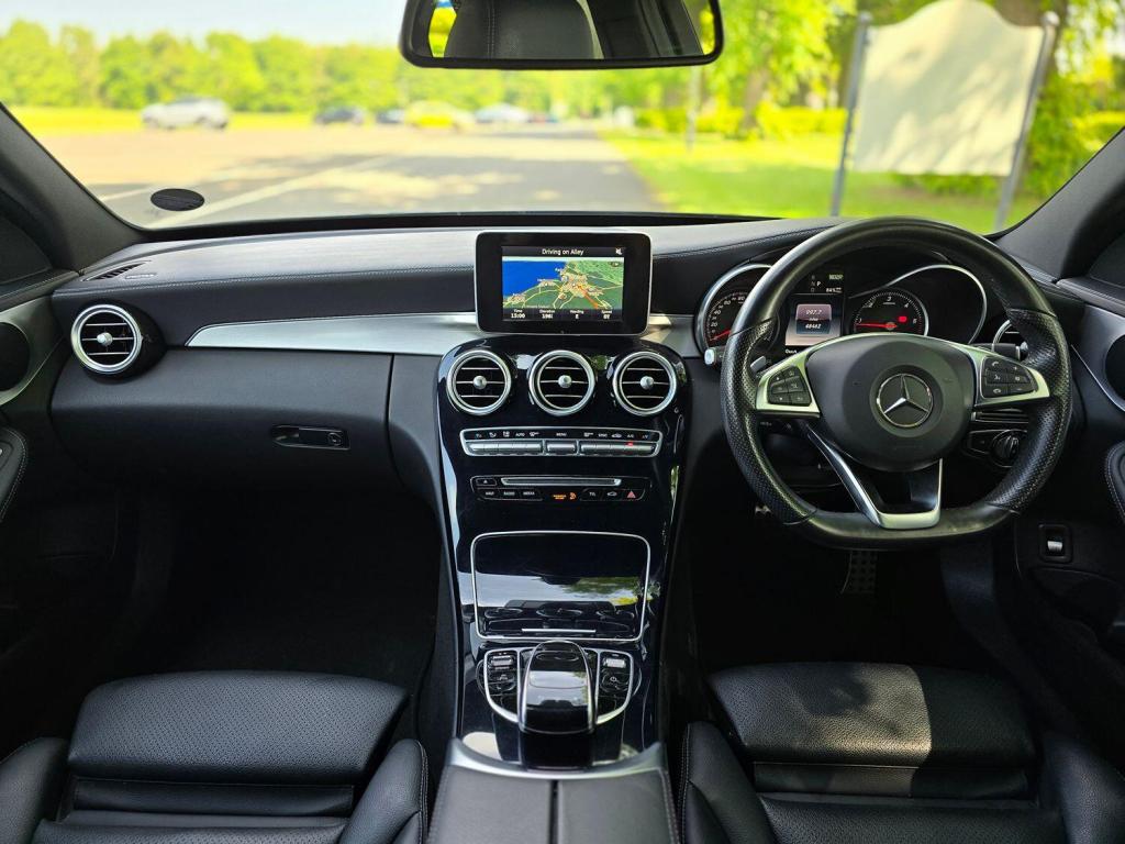 MERCEDES-BENZ C CLASS 2.1 C300dh AMG Line 2015