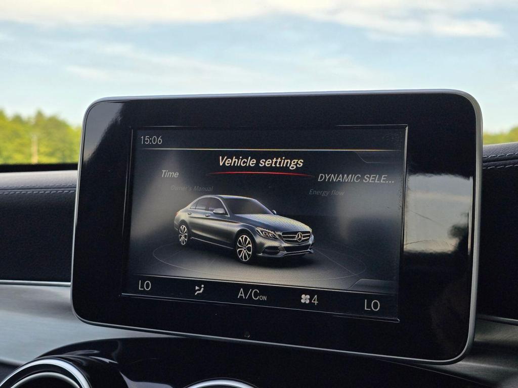 MERCEDES-BENZ C CLASS 2.1 C300dh AMG Line 2015