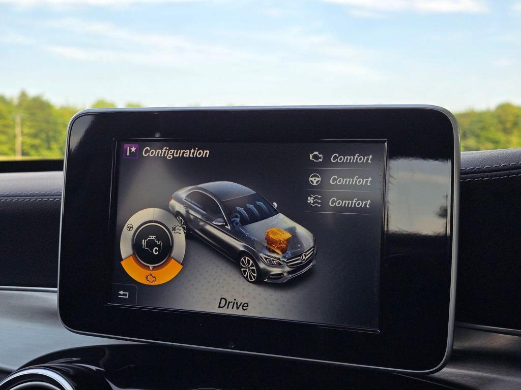 MERCEDES-BENZ C CLASS 2.1 C300dh AMG Line 2015