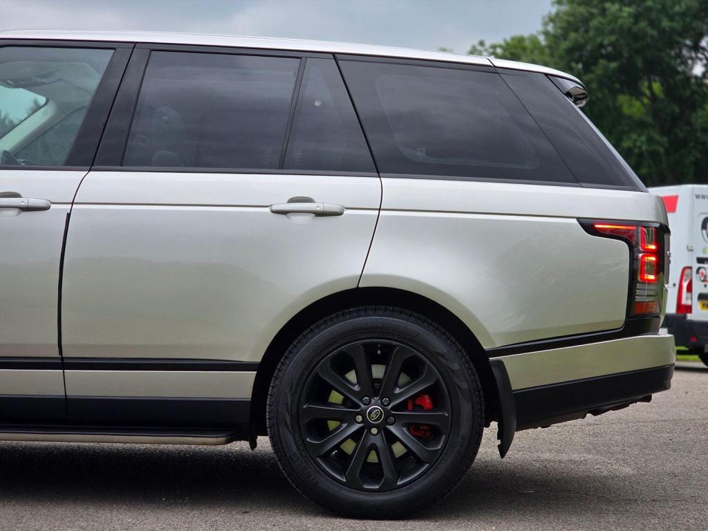 LAND ROVER RANGE ROVER 4.4 SD V8 Vogue SE 2016