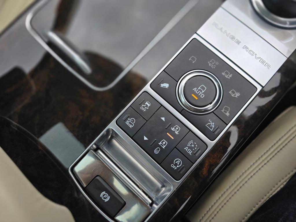 LAND ROVER RANGE ROVER 4.4 SD V8 Vogue SE 2016