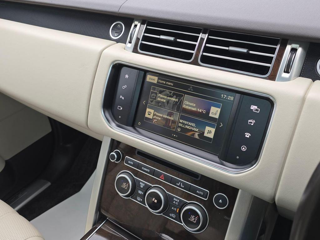 LAND ROVER RANGE ROVER 4.4 SD V8 Vogue SE 2016