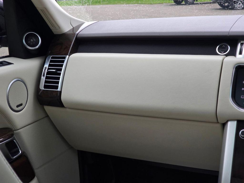 LAND ROVER RANGE ROVER 4.4 SD V8 Vogue SE 2016