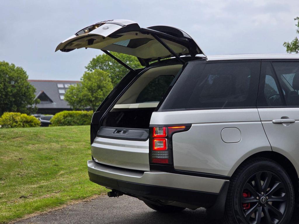 LAND ROVER RANGE ROVER 4.4 SD V8 Vogue SE 2016