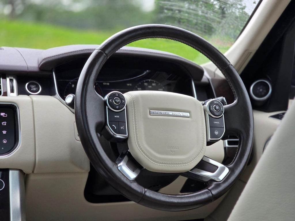 LAND ROVER RANGE ROVER 4.4 SD V8 Vogue SE 2016