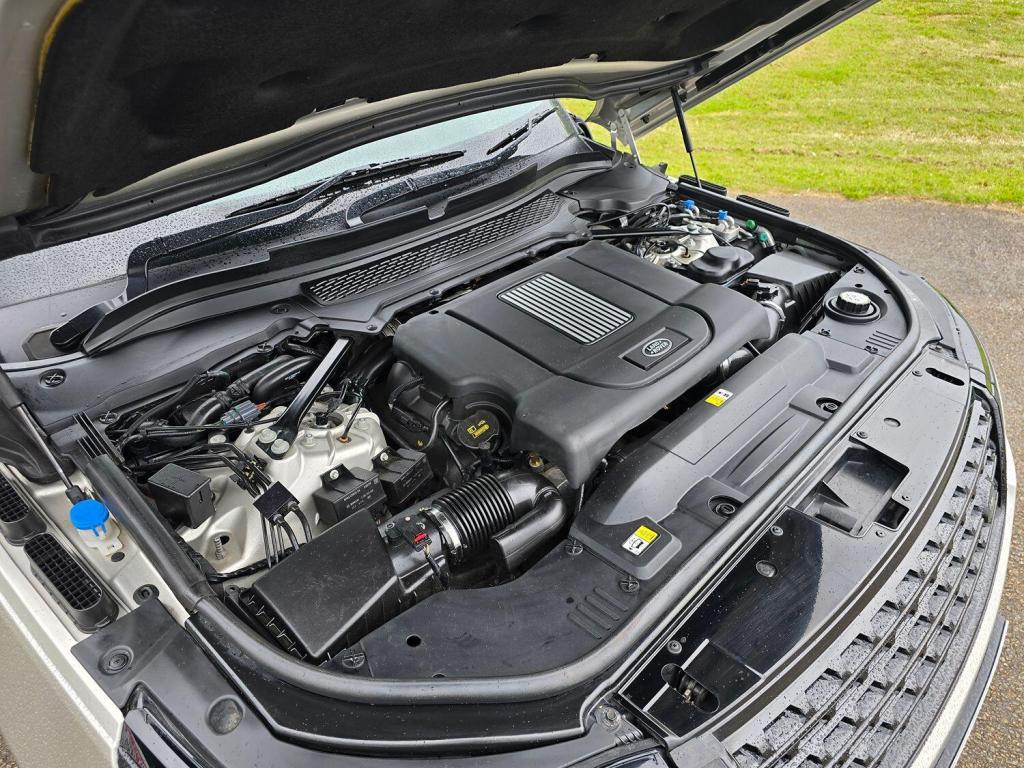 LAND ROVER RANGE ROVER 4.4 SD V8 Vogue SE 2016