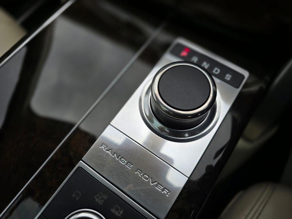 LAND ROVER RANGE ROVER 4.4 SD V8 Vogue SE 2016