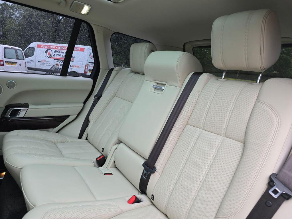 LAND ROVER RANGE ROVER 4.4 SD V8 Vogue SE 2016