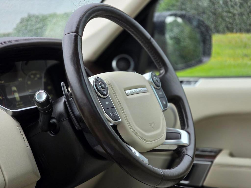 LAND ROVER RANGE ROVER 4.4 SD V8 Vogue SE 2016