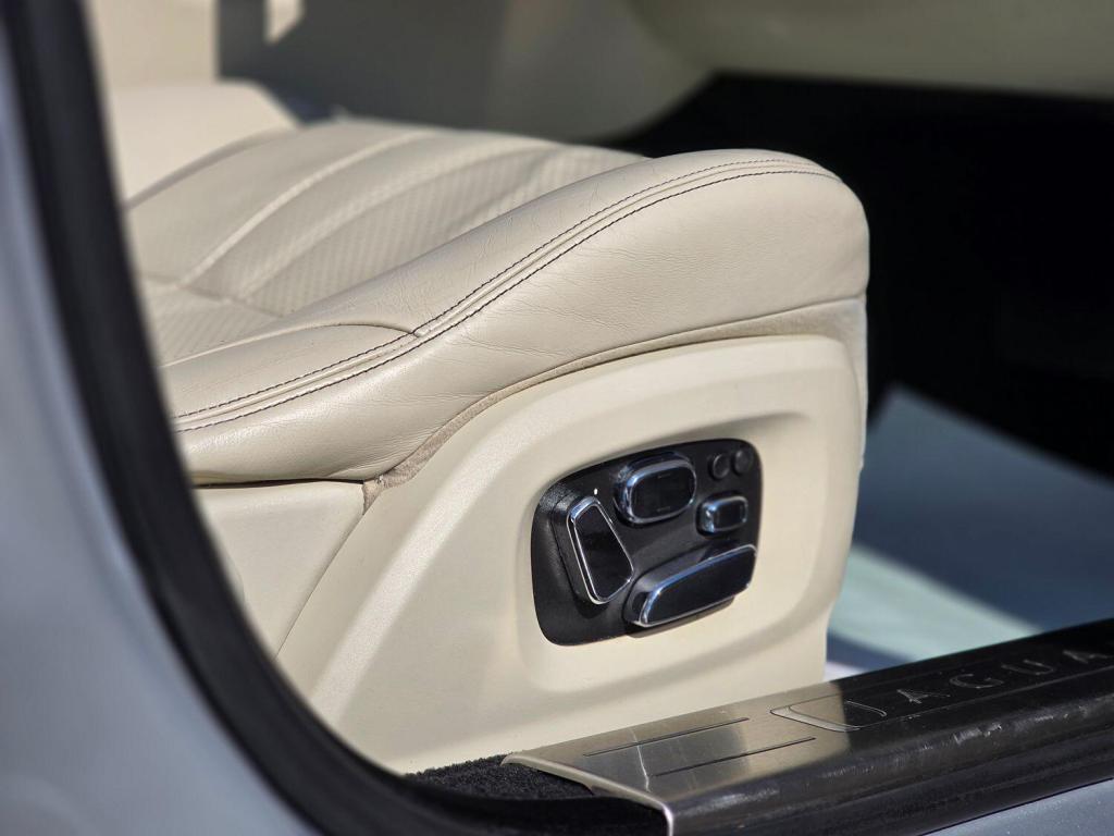 JAGUAR XJ 3.0 d V6 Portfolio 2014