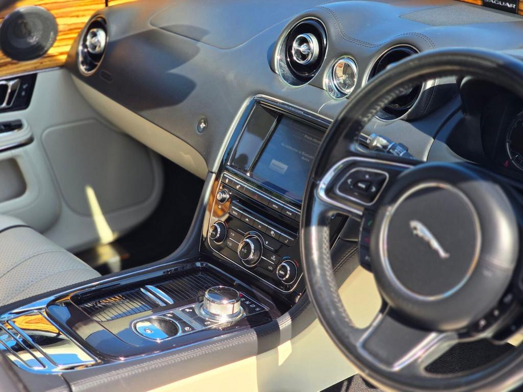 JAGUAR XJ 3.0 d V6 Portfolio 2014