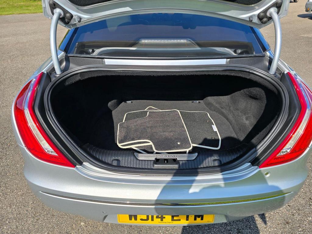 JAGUAR XJ 3.0 d V6 Portfolio 2014