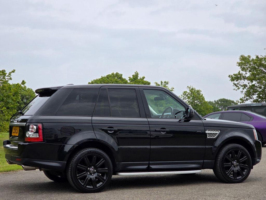 LAND ROVER RANGE ROVER SPORT 3.0 SD V6 HSE Black 2013