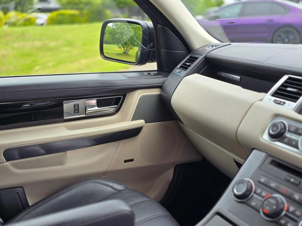 LAND ROVER RANGE ROVER SPORT 3.0 SD V6 HSE Black 2013