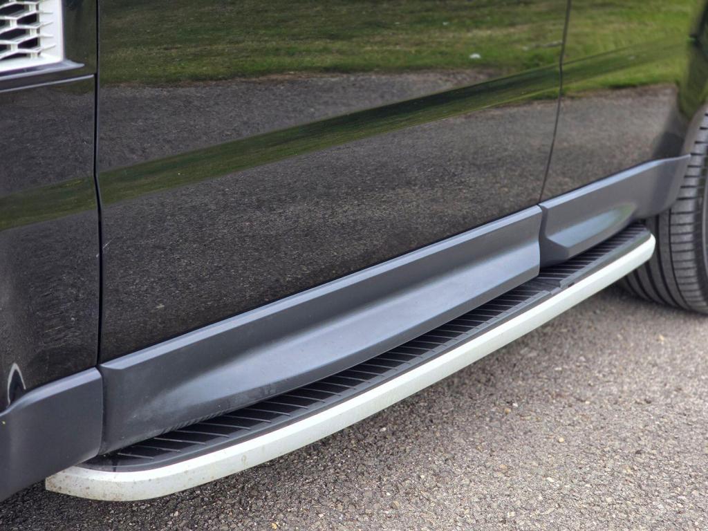 LAND ROVER RANGE ROVER SPORT 3.0 SD V6 HSE Black 2013