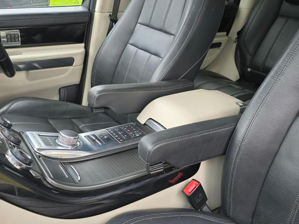 LAND ROVER RANGE ROVER SPORT 3.0 SD V6 HSE Black 2013