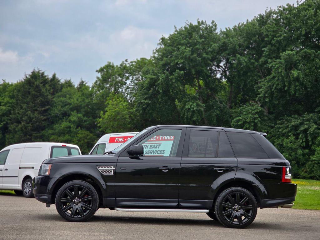 LAND ROVER RANGE ROVER SPORT 3.0 SD V6 HSE Black 2013
