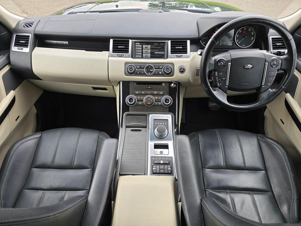 LAND ROVER RANGE ROVER SPORT 3.0 SD V6 HSE Black 2013