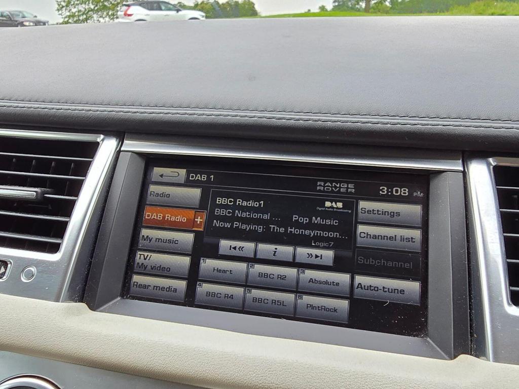 LAND ROVER RANGE ROVER SPORT 3.0 SD V6 HSE Black 2013