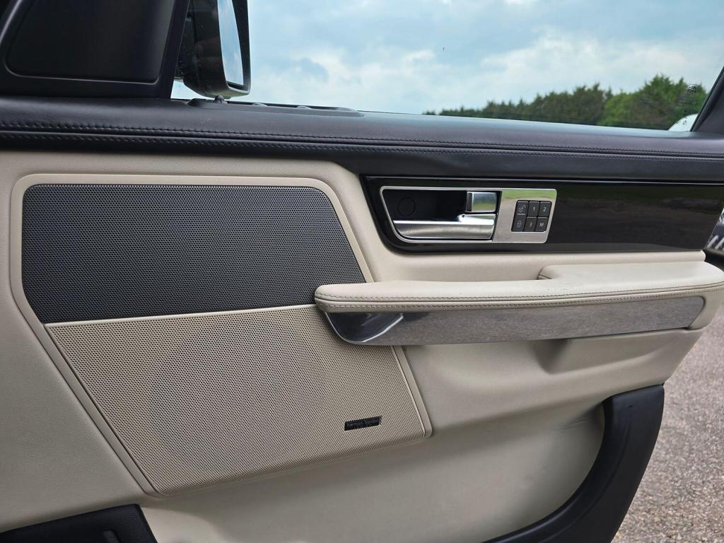 LAND ROVER RANGE ROVER SPORT 3.0 SD V6 HSE Black 2013