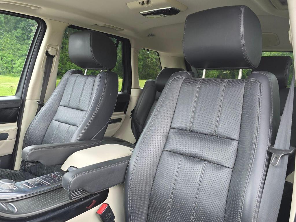 LAND ROVER RANGE ROVER SPORT 3.0 SD V6 HSE Black 2013